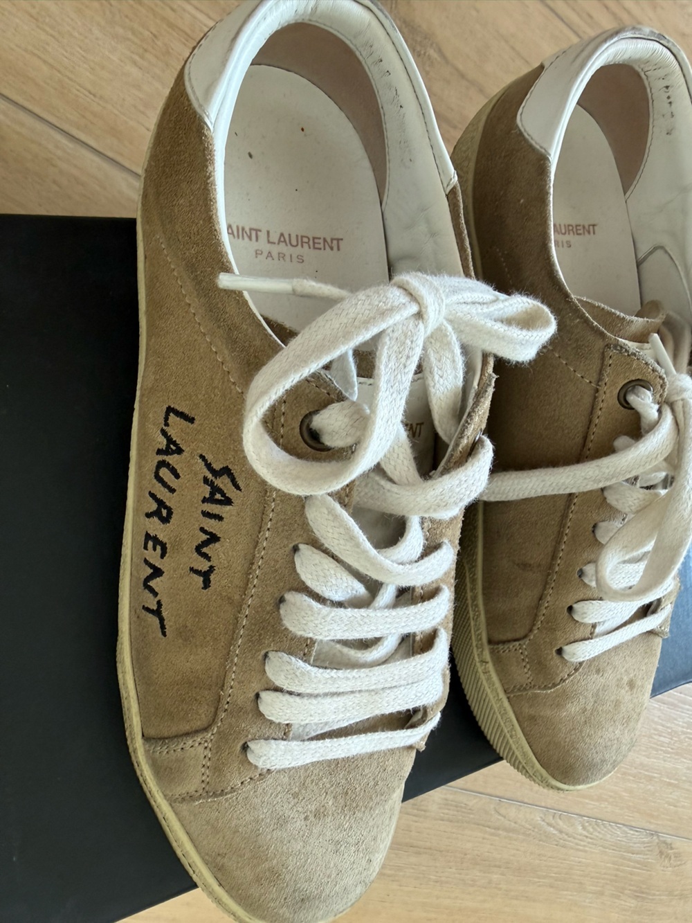 Saint Laurent Women’s Beige Suede Low-Top Sneakers with Logo - Picture 4 of 7